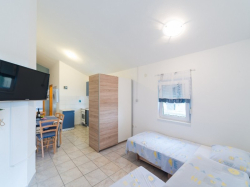 Apartmani Blagus  Privlaka