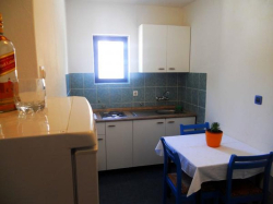 Apartmani DADO Starigrad (Paklenica)