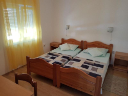 Apartmany Polić Baška (Ostrov Krk)