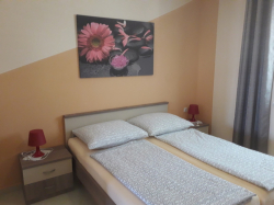 Apartmany Vivien Kustići (Ostrov Pag)