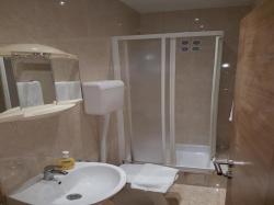 Apartmany Villa Roza  Tučepi  Tučepi