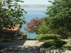 Apartments DADO Starigrad (Paklenica)